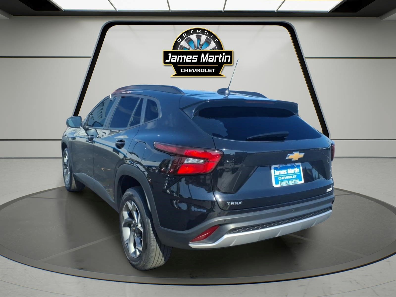 Certified 2024 Chevrolet Trax LT w/ Driver Confidence Package FWD image 6