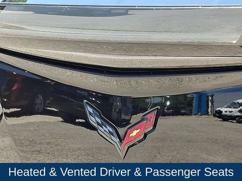 Used 2016 Chevrolet Corvette Z06 w/ 3LZ Preferred Equipment Group RWD image 29