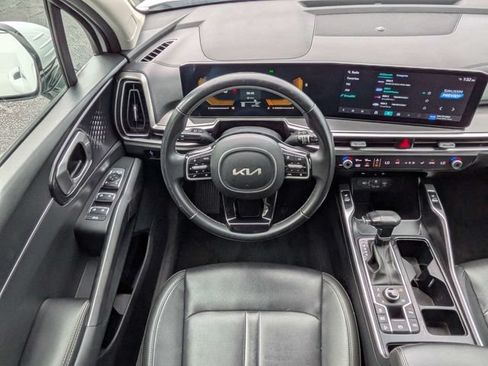 Used 2024 Kia Sorento S AWD/4WD image 19