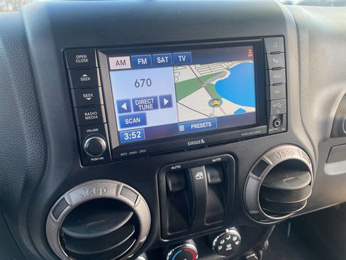 Used 2011 Jeep Wrangler Sport image 66