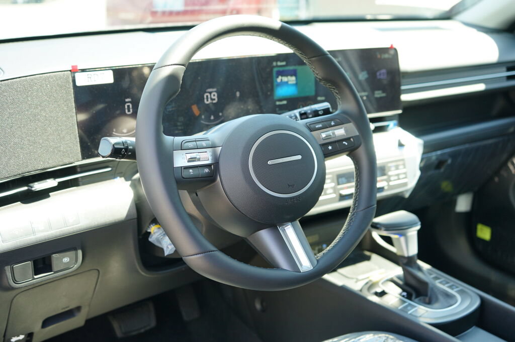 New 2027 Hyundai Kona SEL Sport AWD/4WD image 9