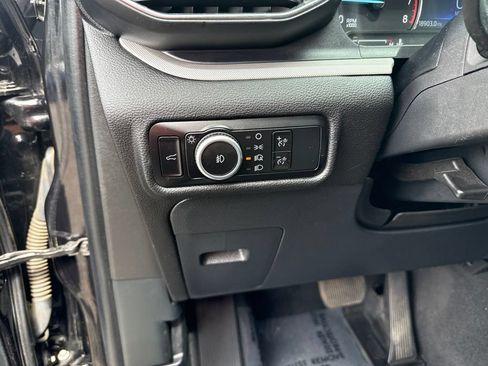 Certified 2023 Ford Explorer XLT w/ Equipment Group 202A AWD/4WD image 16