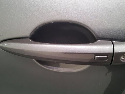 Used 2023 Nissan Rogue SL w/ SL Premium Package image 18