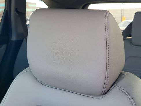 Used 2020 Honda CR-V EX-L image 18