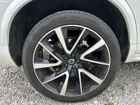 Used 2024 Volvo XC90 B6 Ultimate AWD/4WD image 8