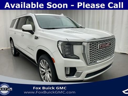 Certified 2023 GMC Yukon XL Denali w/ LPO, Floor Liner Package image 2