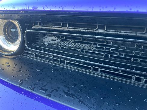 Used 2023 Dodge Challenger SXT w/ Blacktop Package image 23