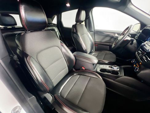 Used 2023 Ford Escape ST-Line image 31