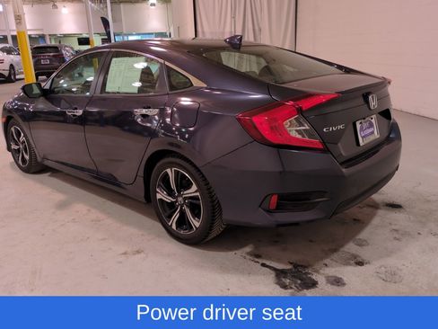 Used 2018 Honda Civic Touring image 5