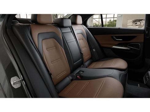 New 2026 Mercedes-Benz E 53 AMG e 4MATIC Sedan image 5