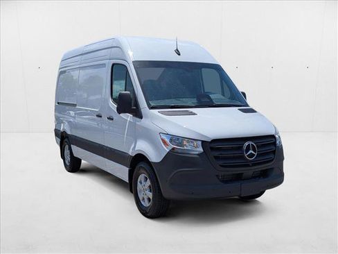 New 2025 Mercedes-Benz Sprinter 2500 image 7