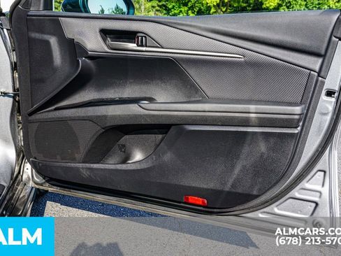 Used 2025 Toyota Camry SE image 52