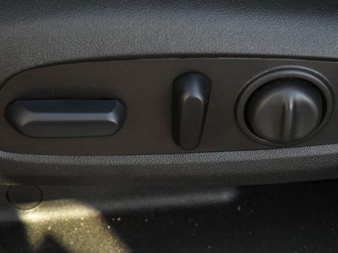 Used 2024 Chevrolet Equinox RS w/ LPO, Floor Liner Package image 13