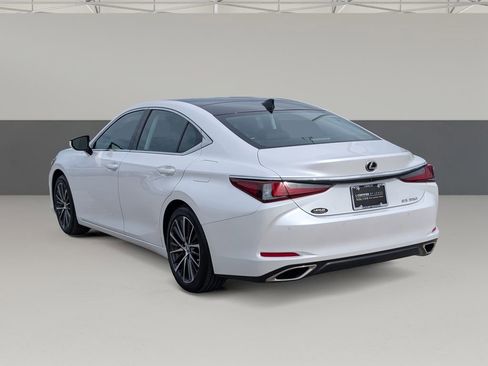 Used 2023 Lexus ES 350 w/ Premium Package FWD image 7