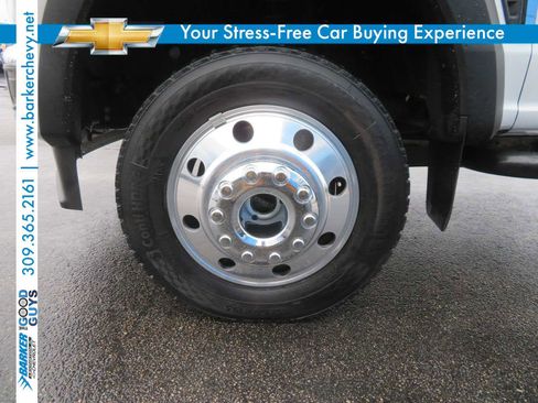 Used 2024 Ford F550 4x4 Regular Cab Super Duty w/ XLT Value Package image 12