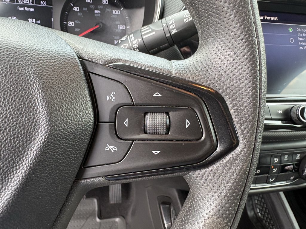 Used 2021 Chevrolet TrailBlazer LT w/ Convenience Package FWD image 17