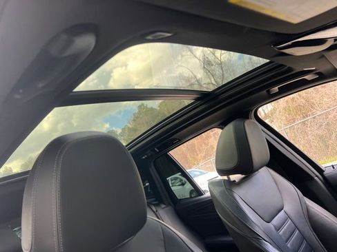 Used 2018 BMW X3 M40i w/ Premium Package image 34