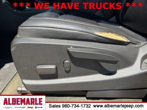 Used 2018 Chevrolet Colorado Z71 AWD/4WD image 16