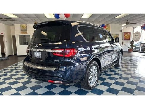 Used 2018 INFINITI QX80 4WD image 7