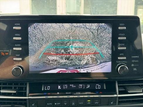 Certified 2023 Toyota Sienna XSE w/ XSE Plus Package AWD/4WD image 86