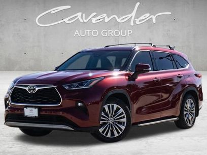 Used 2022 Toyota Highlander Platinum