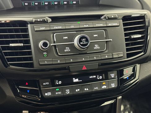 Used 2017 Honda Accord Sport image 16
