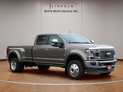 Used 2022 Ford F450 King Ranch w/ King Ranch Ultimate Package image 3