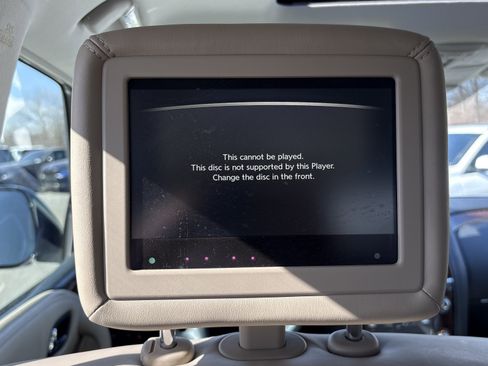 Used 2018 Nissan Armada Platinum w/ Captain Seat Package image 32