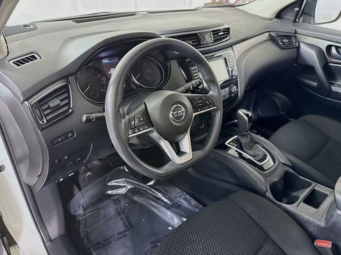 Certified 2021 Nissan Rogue Sport S image 17