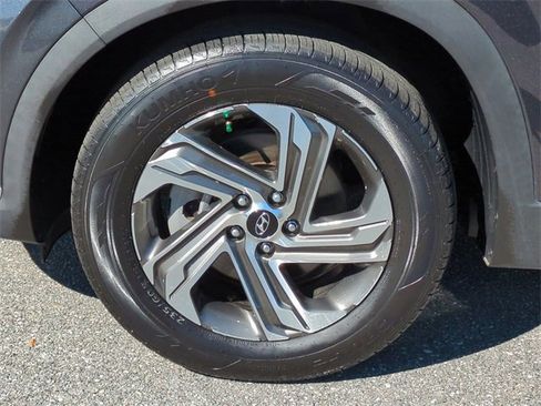 Certified 2022 Hyundai Santa Fe SEL w/ Convenience + Premium Package image 11