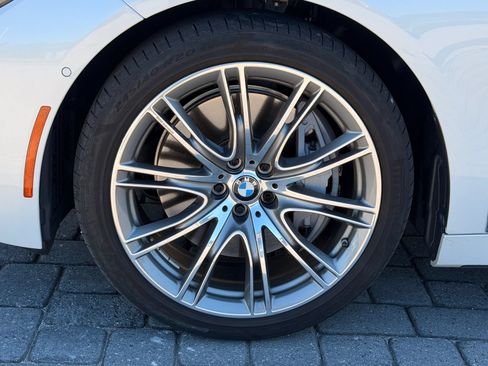 Used 2020 BMW 750i xDrive AWD/4WD image 13
