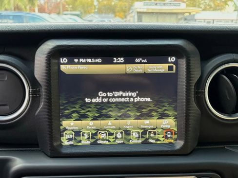 Used 2018 Jeep Wrangler Unlimited Sahara w/ Dual Top Group image 18