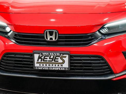 Used 2024 Honda Civic Sport image 8