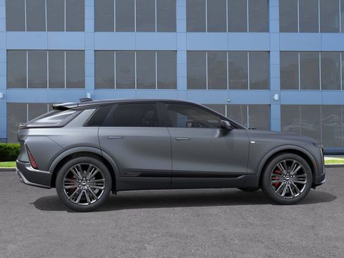New 2026 Cadillac Lyriq V w/ LPO, Onyx Lite Package AWD/4WD image 5