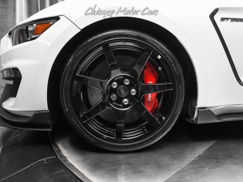 Used 2017 Ford Mustang Shelby GT350R w/ GT350R Equipment Group 920A image 44