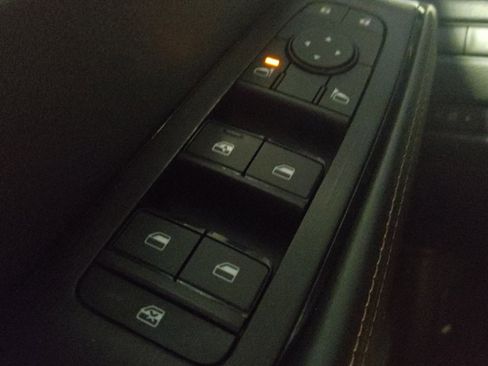 Used 2021 Nissan Rogue SV FWD image 27