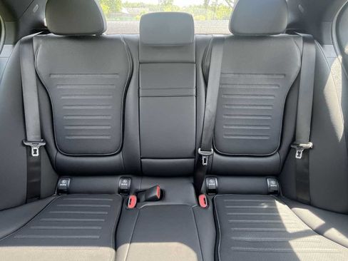 Used 2026 Mercedes-Benz C 300 4MATIC Sedan image 31