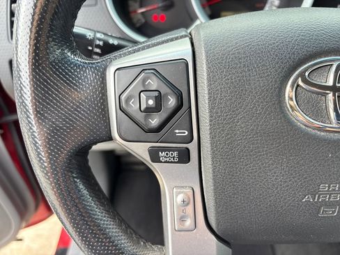 Used 2015 Toyota Tacoma 4x4 Access Cab V6 image 17