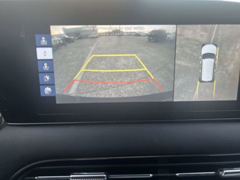 Used 2021 Hyundai Palisade Limited image 21