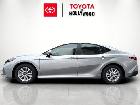 New 2026 Toyota Camry LE FWD image 9