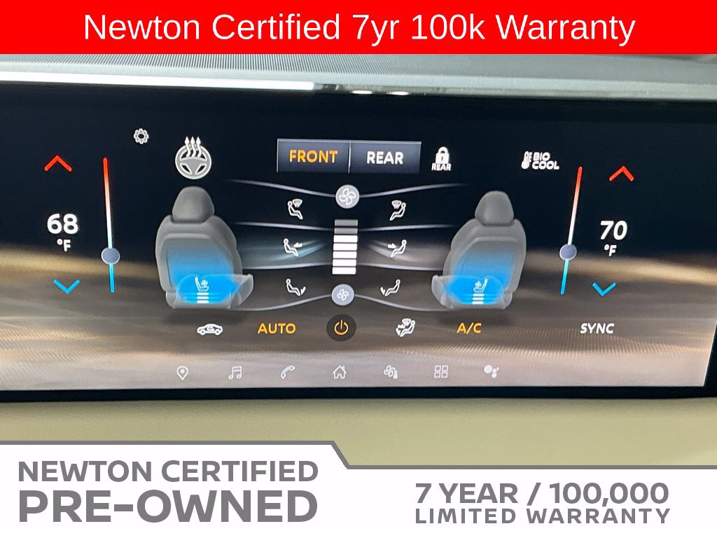 Used 2025 Nissan Armada Platinum w/ Convenience Package RWD image 22