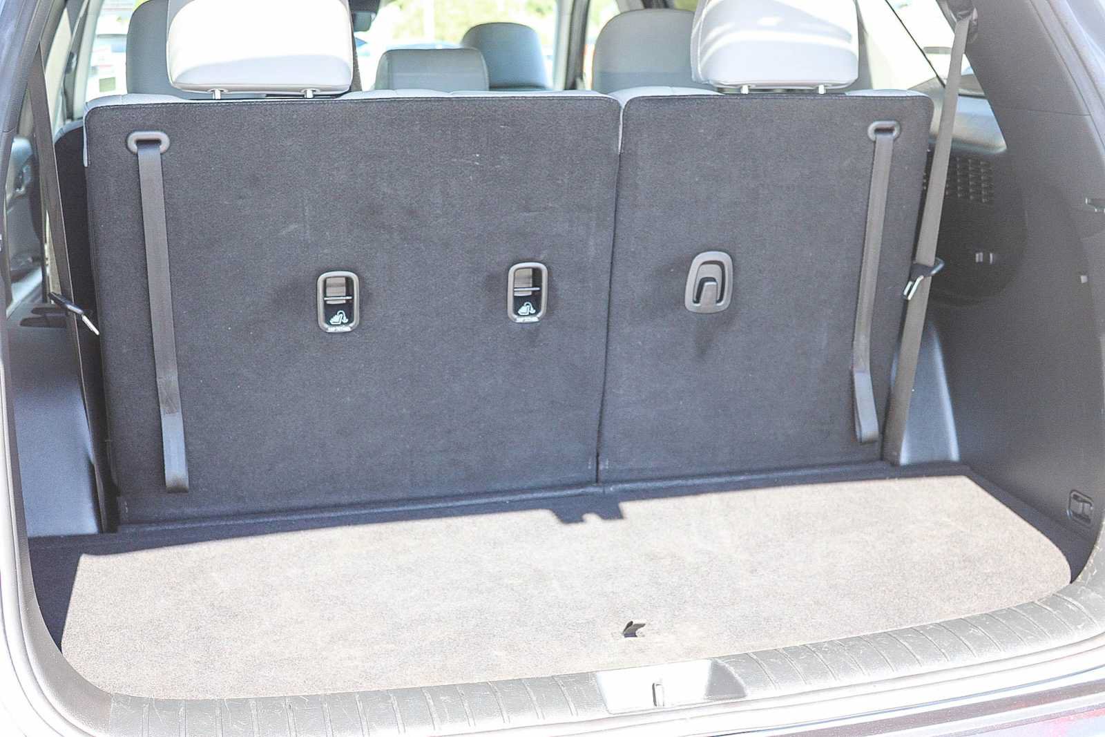 Used 2024 Hyundai Palisade SEL FWD image 24