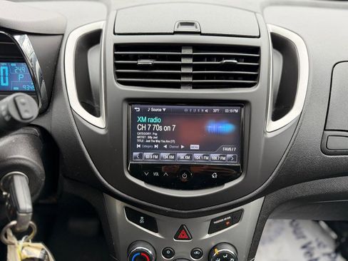 Used 2016 Chevrolet Trax LT image 27
