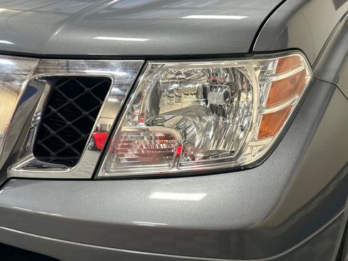 Used 2018 Nissan Frontier SV RWD image 45