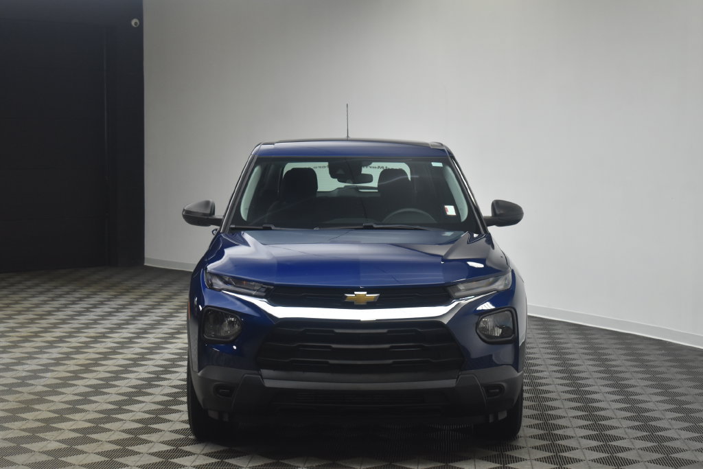 Used 2022 Chevrolet TrailBlazer LS AWD/4WD image 16