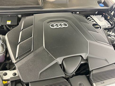 Used 2023 Audi Q8 Premium Plus w/ Premium Plus Package AWD/4WD image 38