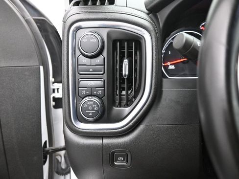 Used 2023 Chevrolet Silverado 2500 LT image 13