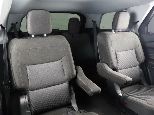 Used 2022 Ford Explorer XLT RWD image 15