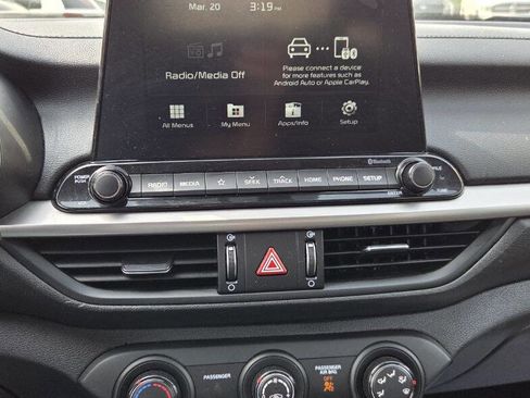 Used 2021 Kia Forte LXS image 23