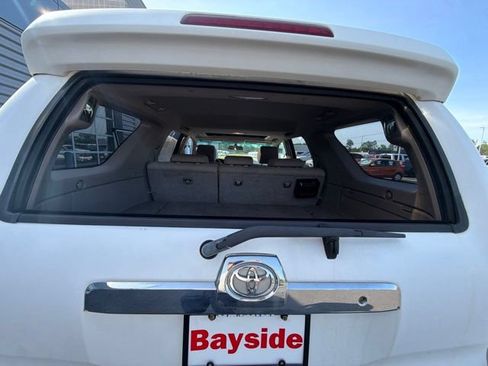 Used 2006 Toyota 4Runner SR5 AWD/4WD image 14